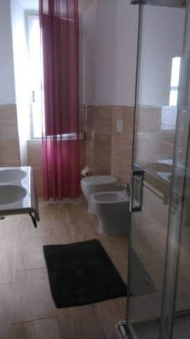 A Due Passi Dal Treno Apartment Pisa Luaran gambar